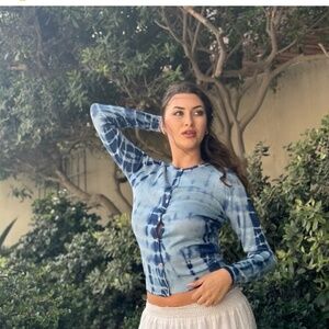 Parker Blue Cashmere Buttoned Sweater